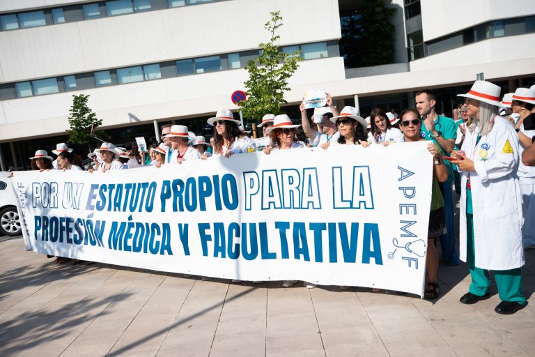 Los sindicatos del Ámbito rechazan la propuesta de las CCAA de reiniciar la negociación del Estatuto Marco