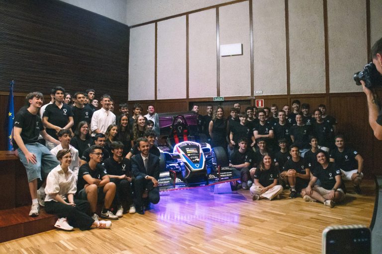 Digital.- Estudiantes de la UVigo ponen rumbo a Austria para iniciar la temporada de Formula Student en Spielberg