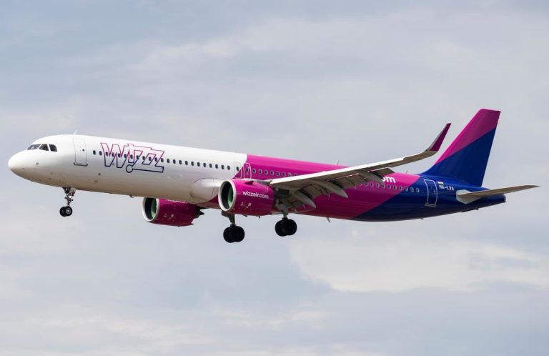 Wizz Air conectará Santiago con Roma y Varsovia a partir de diciembre y con 8 ciudades españolas en febrero