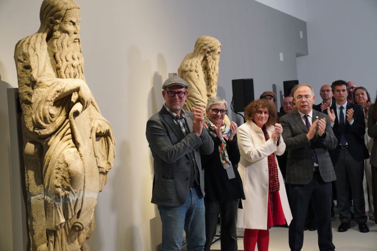 El Museo do Pobo Galego de Santiago, destino definitivo de las estatuas de Abraham e Isaac del Mestre Mateo