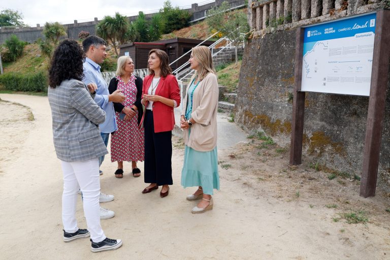 Esta semana quedará finalizada la señalización de las 52 etapas del Camino del Litoral