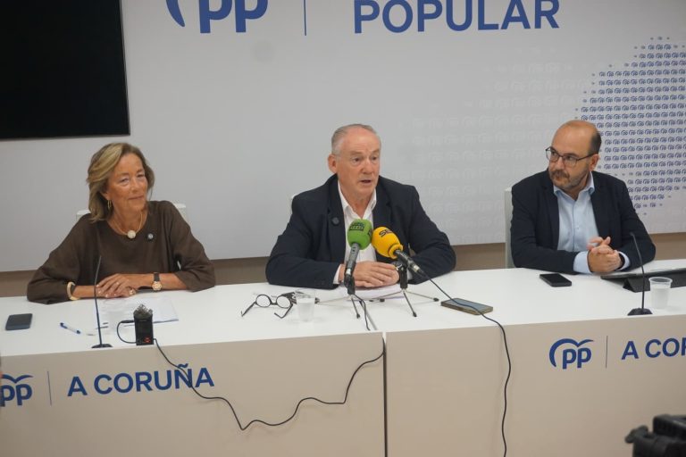 El PP acusa al Gobierno de «retrasos» y «falta de implificación» en las infraestructuras de A Coruña