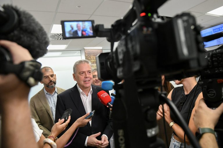 Gómez Caamaño reivindica la reforma de Atención Primaria que se presentará en septiembre y que reforzará la autogestión