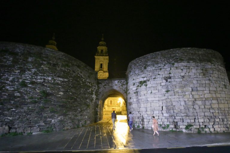 El Ayuntamiento de Lugo y la USC ultiman el dispositivo de movilidad y seguridad por el eclipse