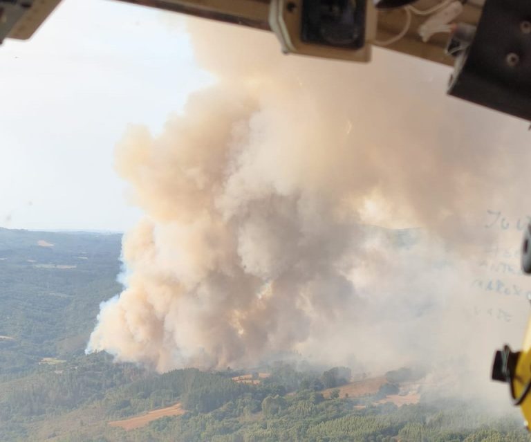 Rural.- Taboada (Lugo) registra un incendio forestal «muy cerca» de la LU-611