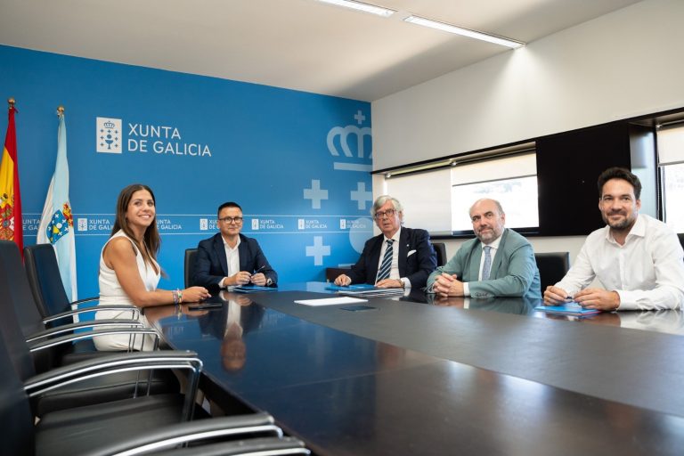 Empresarios ven como «un avance significativo» el plan de reincorporación saludable al trabajo firmado con Xunta y UGT