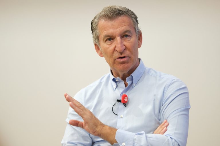 Feijóo cree que el Rey «quiere ir a Ceuta» porque «le corresponde» y pide al Gobierno que lo «autorice»