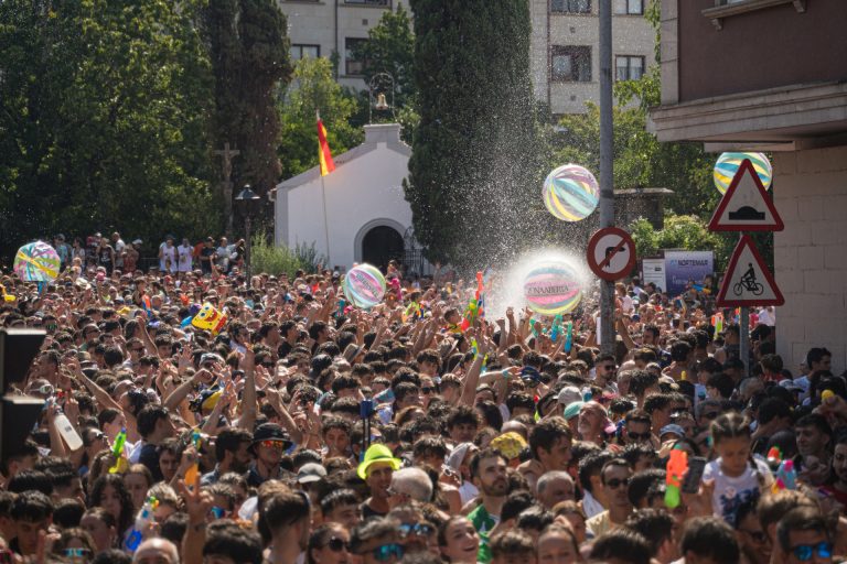 Denunciados 164 conductores durante la Fiesta del Agua de Vilagarcía de Arousa, más del 64% por alcohol o drogas