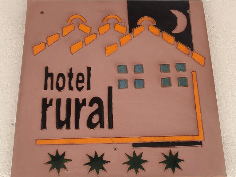 Las pernoctaciones extrahoteleras suben cerca de un 5% en julio en Galicia pese a bajar los viajeros
