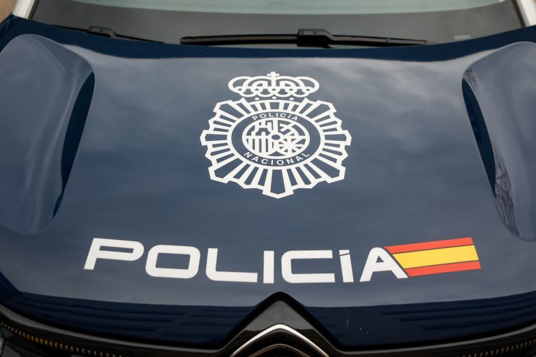 Sucesos.- Detenidos tres hombres y un investigado por una agresión sexual grupal en un local de ocio nocturno de Ourense