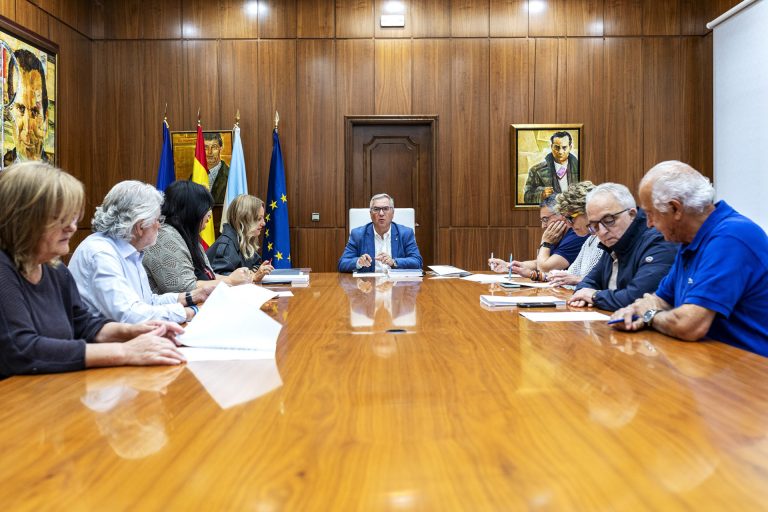 La Diputación de Ourense refuerza la cooperación con municipios y entidades con cerca de 1,5 millones de euros