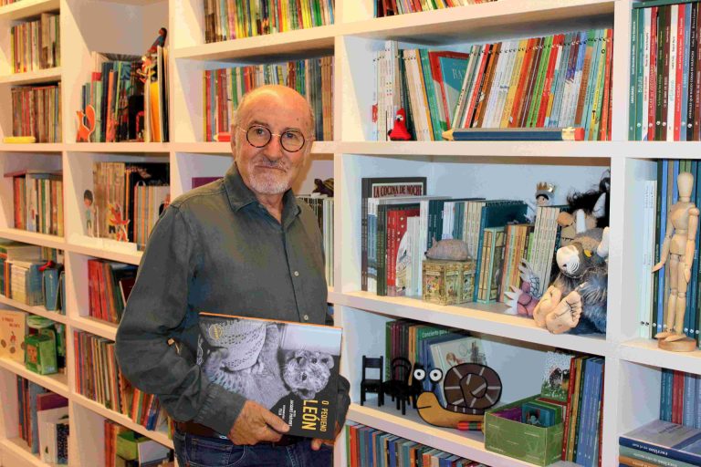 Xosé Ballesteros recibirá el homenaje de la FGEE en Liber 2026 por su trayectoria editorial