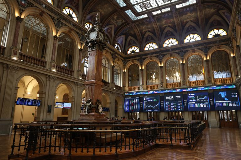 Inditex, entre las mayores caídas en una jornada a la baja en el Ibex 35