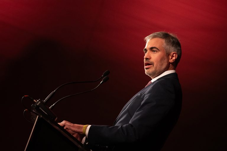 España espera que los 27 acepten que el gallego sea lengua oficial antes de abrir la UE a nuevas ampliaciones