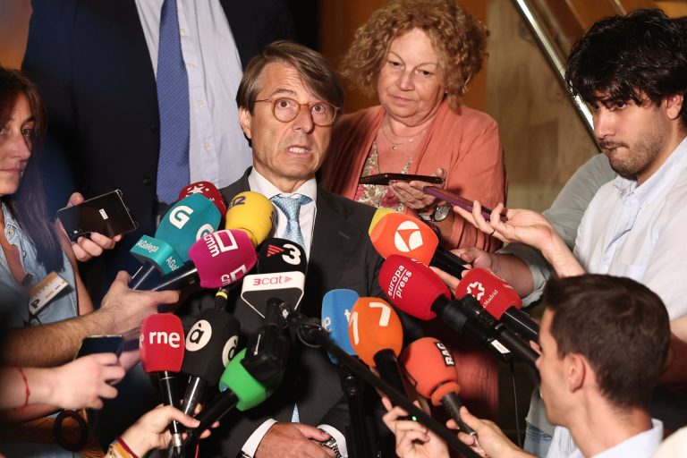 El Gobierno expone el viernes en el CPFF su plan de financiación, con todas las CCAA en contra, salvo Cataluña y Canaria