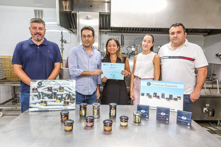 Pesca.- La conselleira do Mar reivindica el sello ‘Artesanía Alimentaria’ en la elaboración de conservas artesanales