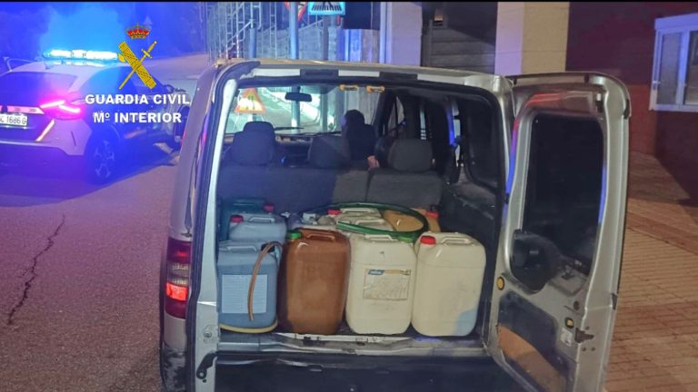 Sucesos.- Detenidos cuatro hombres por robos de gasoil en camiones estacionados en Mos (Pontevedra)