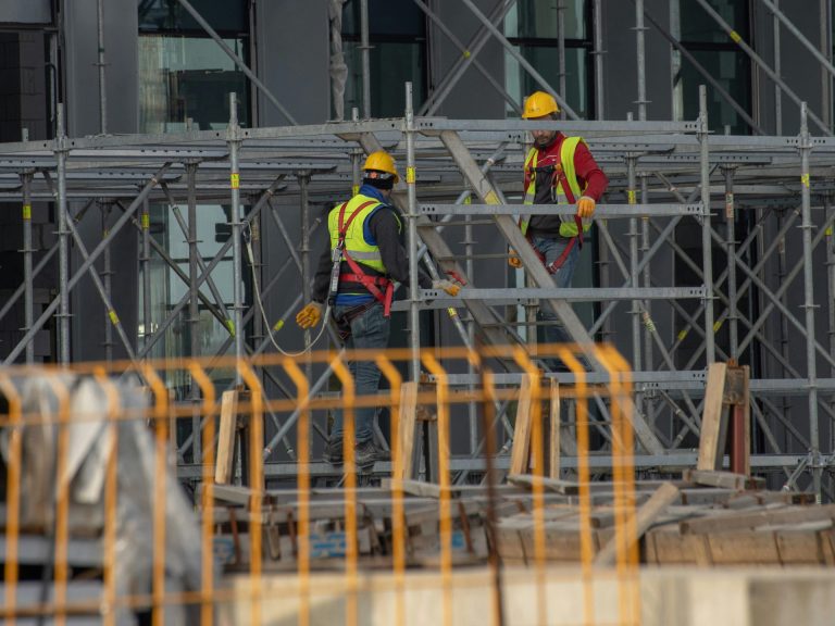 La tasa de absentismo en Galicia se sitúa en el 9% en el primer trimestre del año, según Adecco