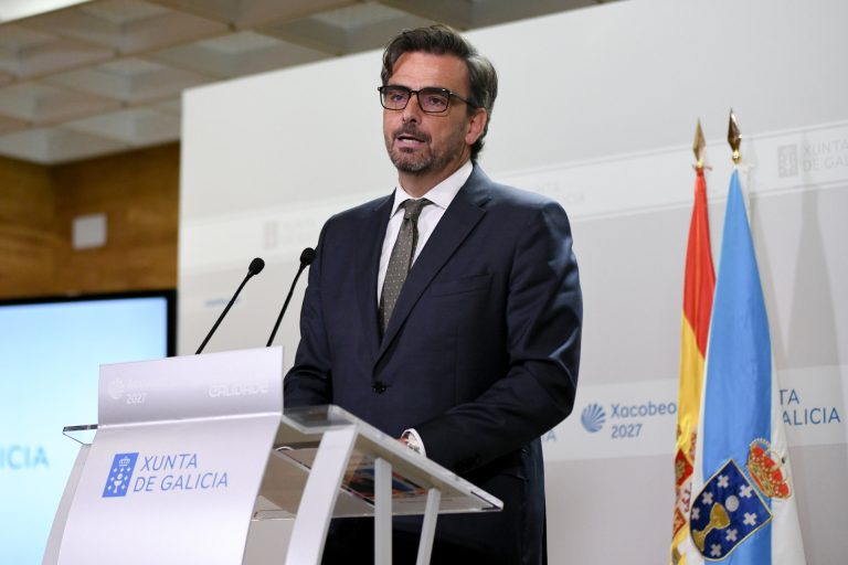 Calvo defiende que Rueda vaya a Madrid a arropar a Vivas: «Está en el mejor sitio en el que podía estar»