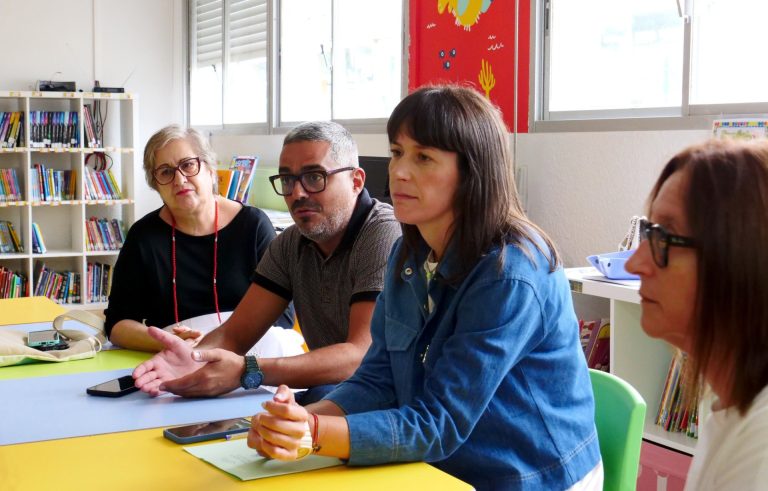 Pontón propone un plan para abaratar la vuelta al colegio a las familias y revertir el «deterioro» del sistema gallego