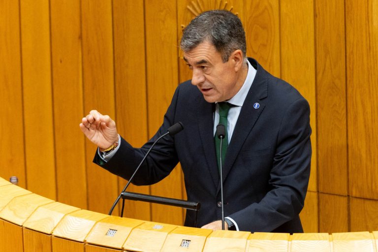 El cruce de acusaciones sobre la responsabilidad de los resultados Pisa centra la comparecencia de inicio de curso