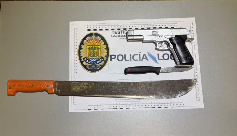 Sucesos.- Identificado un menor como parte del grupo de personas que portaban armas blancas en O Carballiño
