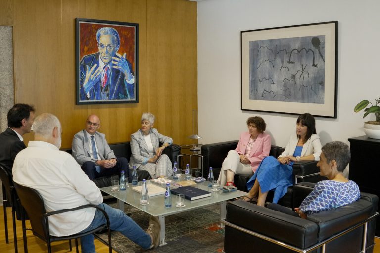 Pontón emplaza de nuevo a Rueda a hablar «del decreto de la vergüenza» y pide que «asuma responsabilidades» sobre PISA