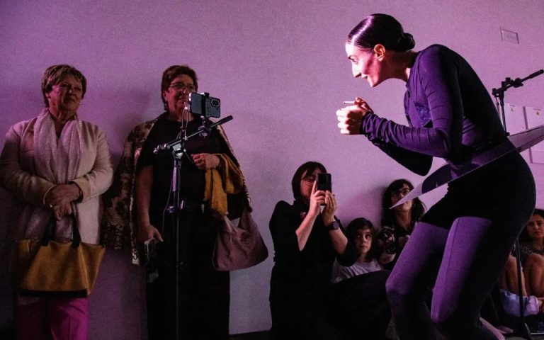 Rincones emblemáticos de Santiago se llenan de música, teatro y danza en unas Noches del Patrimonio con mucha «magia»