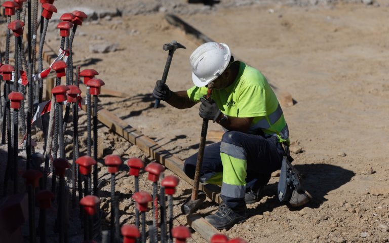 Galicia gana 2.713 afiliados extranjeros en agosto
