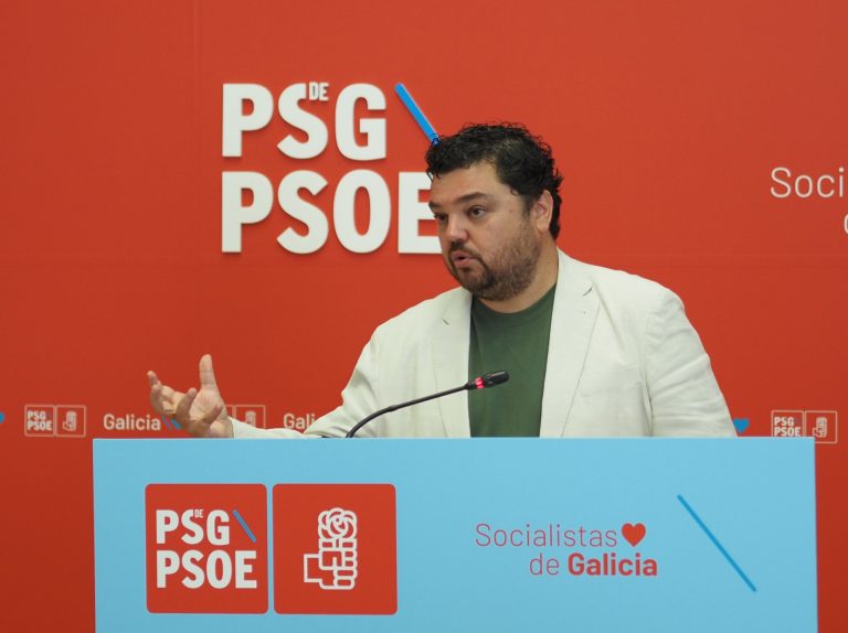 Julio Torrado (PSdeG) denuncia que en Galicia «hay más gente que nunca» esperando por una cita médica, 378.749 gallegos
