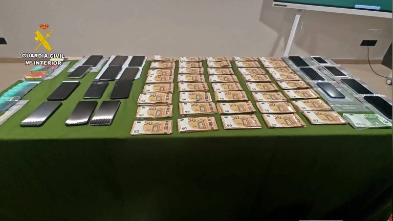 Cae una red de ciberestafadores que operaba en Galicia y que defraudó más de un millón haciéndose pasar por un banco