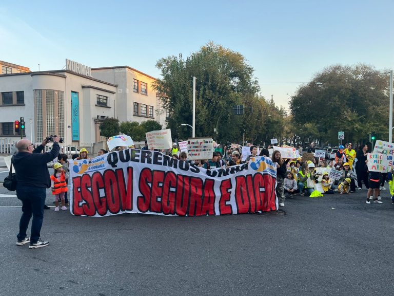 El conselleiro de Educación ve «dejadez» en ayuntamientos en mantenimiento de centros de Primaria: «Es su competencia»