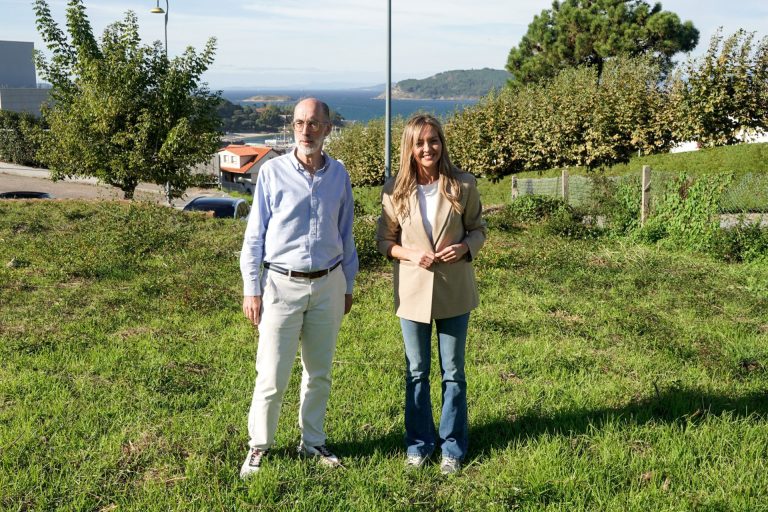 Galicia recibirá a ocho menores migrantes procedentes de Ceuta esta semana y la Xunta avisa: «Estamos al límite»