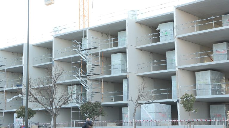 La compraventa de viviendas sube en Galicia un 10,8%, el segundo mayor alza por CC.AA. y frente a la caída de la media